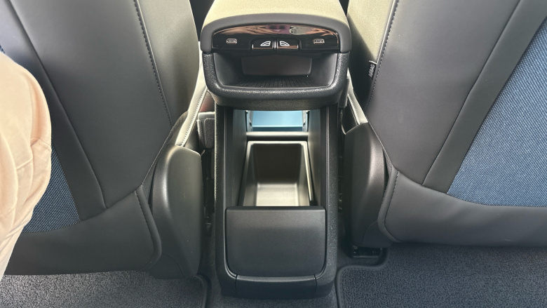 Volvo EX30 315kW Twin Motor Performance Plus 69kWh 5dr Auto Electric Estate